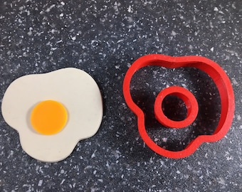 Fried Egg Shape Cookie Cutter – Fun Design for Breakfast-Themed Baking and Crafts