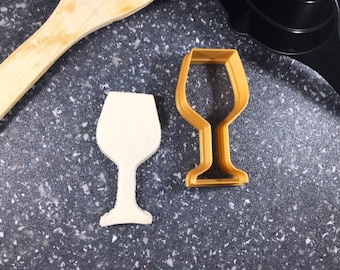 Tagliabicchiere da vino – Forma elegante per dolci, lavori creativi e progetti per feste.