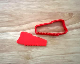 Saw Cookie Cutter – Carpenter Tool Shape for Construction, Woodworking, and DIY-Themed Baking