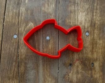 Fish Shape Cutter – Versatile Cookie or Fondant Cutter for Ocean, Fishing, and Nautical-Themed Baking