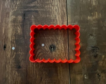 Scalloped Rectangle Shape Cutter