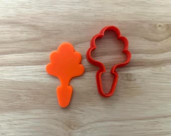 Baby Carrot Cookie Cutter – Cute Vegetable Shape for Farm, Garden, Easter, and Food-Themed Baking