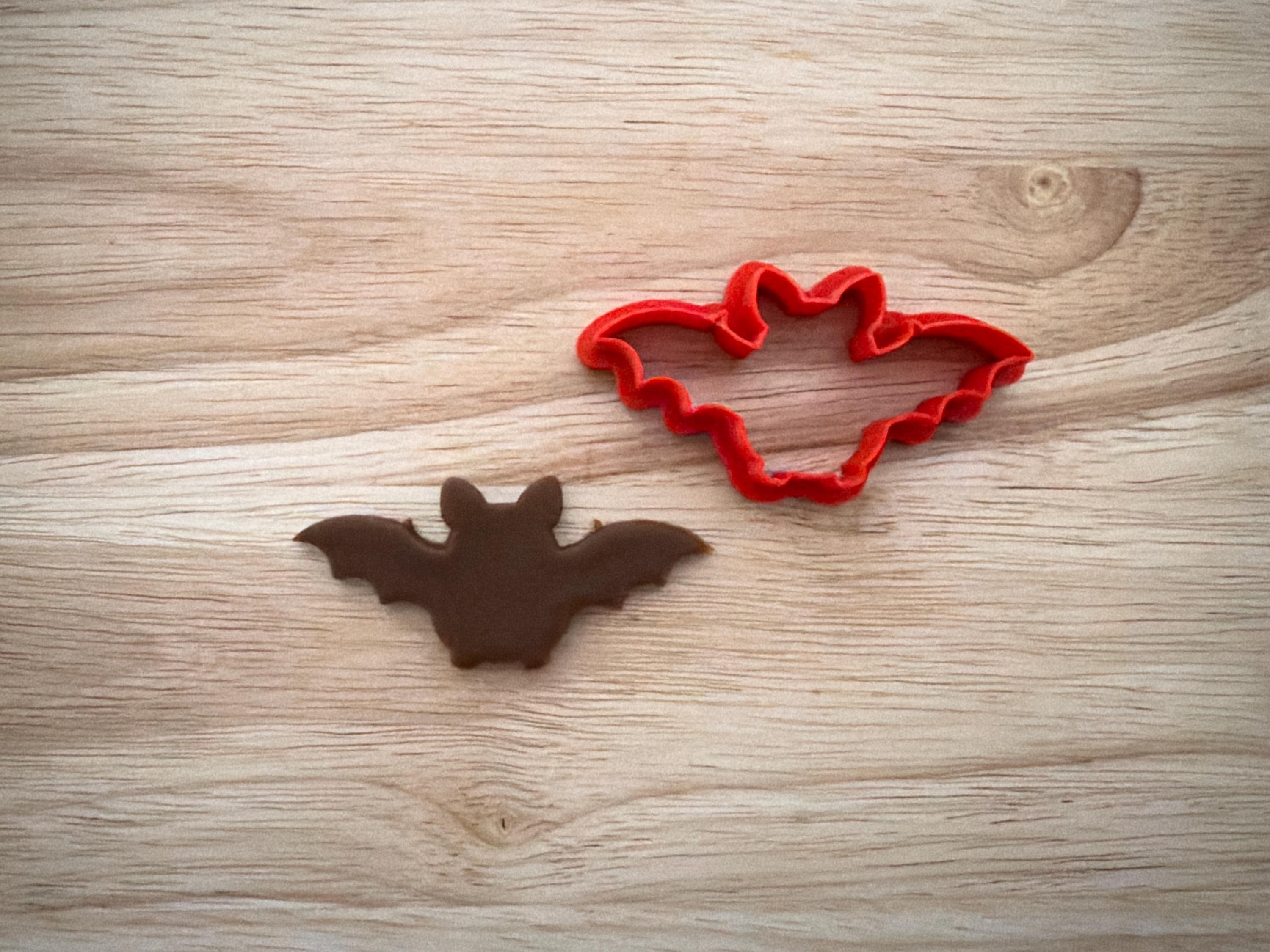 Bat Cutter Chubby Bat Cookie Cutter Halloween Baking Tool for Spooky Cookies ...