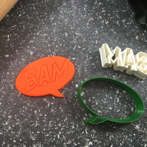 BAM Comic Book Letters and Bubble Cookie Cutter Dough Stamp