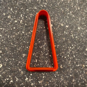 Tall Rounded Triangle Cutter