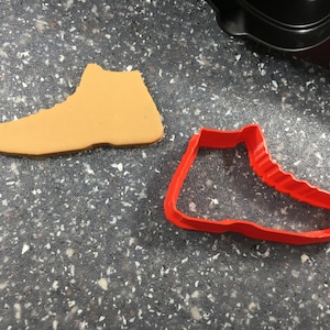 Tagliapasta per biscotti o fondente a forma di scarpa: design elegante per progetti di pasticceria, artigianato e moda