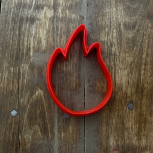 Feuer Flamme Ausstechform - Perfekt für heiße, mutige und thematische Backprojekte