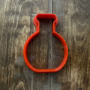 Potion Bottle Shape Cutter – Magical Design for Baking, Crafts, and Halloween or Fantasy-Themed Projects