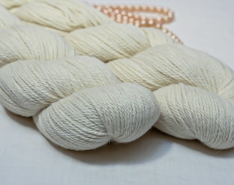 Sport Weight Alpaca Yarn, 291 yards Undyed, 100g, 3 ply