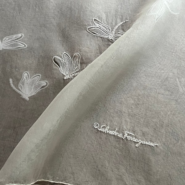 organza shawl design