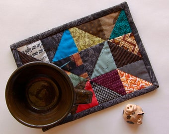 Quilted Mug Rug, Warm Colours