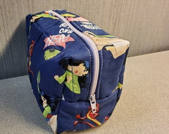 Disney Princess/Mulan toiletry/cosmetic/ school supply bag