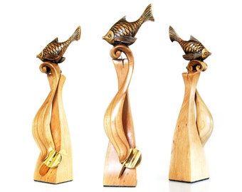 Ergonomic Oblique Pen Holder & stand &quot;THE GOLD FISH&quot;