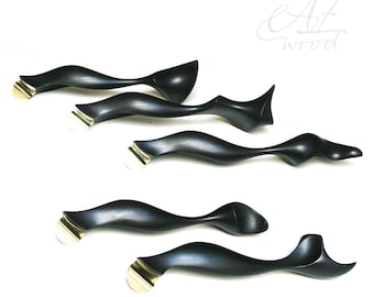 Ergonomic pen holder "Black Fish-Bird" - Oblique pen holder - Universal flange