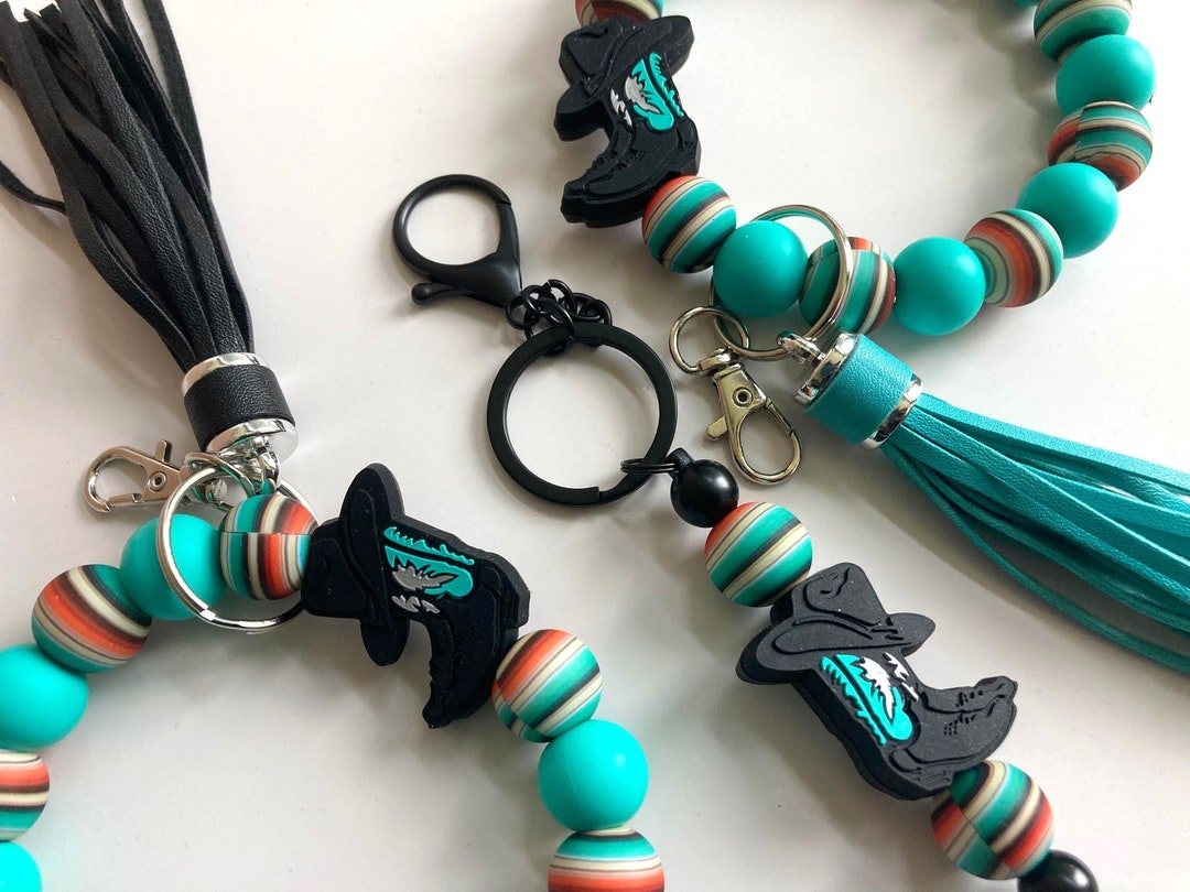 Country Western Mama Women's Keychain With Custom Wooden Key Tags and ...