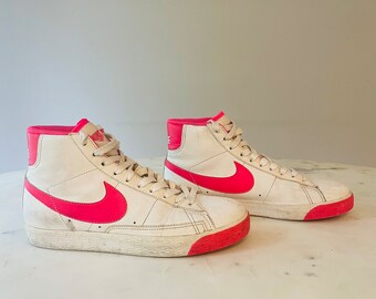 Vintage Nike Blazer Mid 77 Next Nature Sneakers – White & Pink Leather – Men’s 6.5 / Women’s 8
