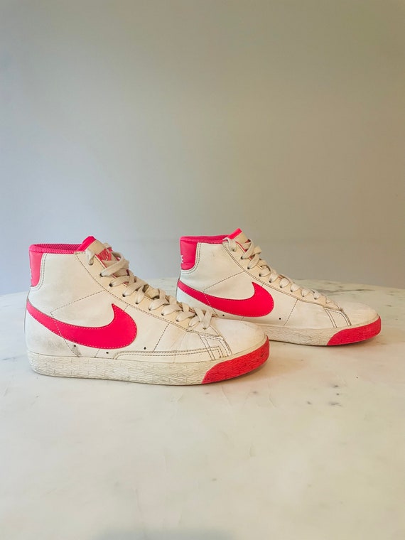 nike blazer vintage mens pink