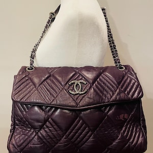 Stunning Vintage Classic Chanel Large Flap Shoulder Bag – Deep Purple Quilted Leather