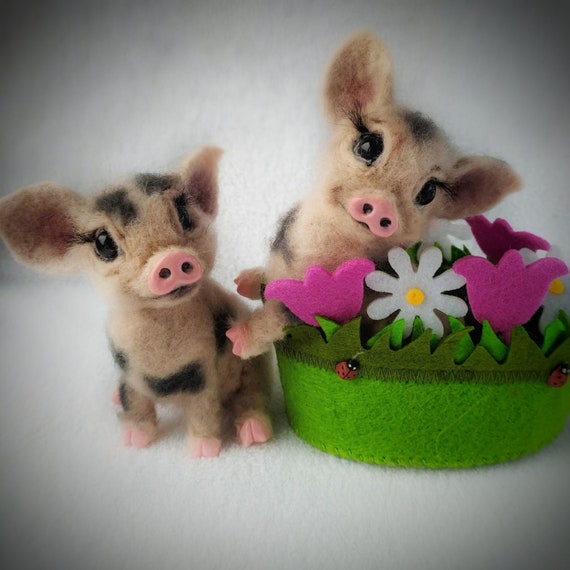 Moule à Porcelet En Céramique - Figurine Heureuse 4,5" - États-Unis - Occasion