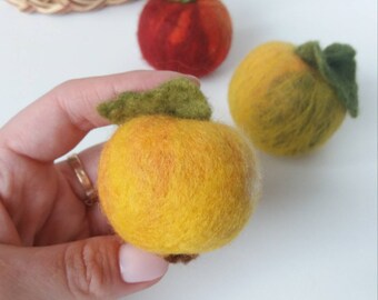 Apples ornaments Wet felted apples Felted fruits Felt apples Wool fruits for decor Felted apples ornament Soft apples decor Fruits ornaments