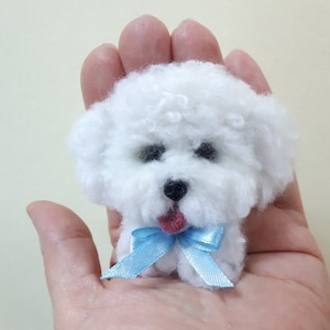 Felted Bichon dog brooch Needle felted animal pin Dog brooch Bichon brooch Felted dog Felt doggy pin Dog lovers gift Dog pin Bichon gift