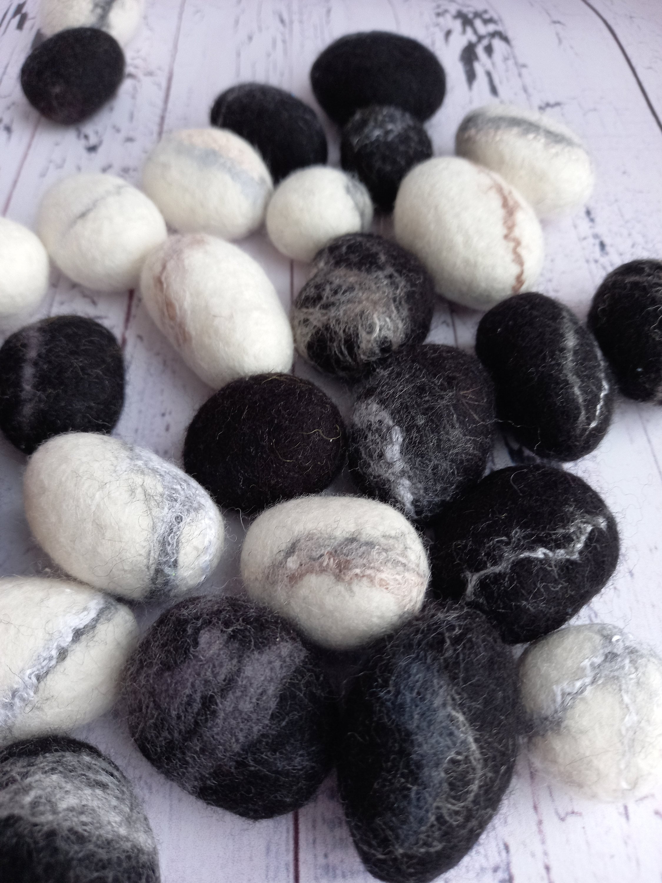 Felted Pebbles Wool Stones Felted Stones Wool Felted Stone Etsy UK