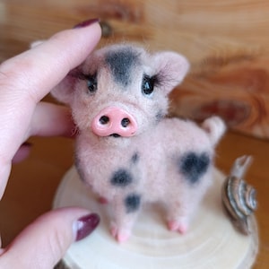 Needle Felted Piglet Miniature: Handmade Wool Sculpture
