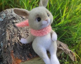 Needle felted bunny Wool felted rabbit Felted hare Felted animal Wool felt hare animal miniature Needle felt bunny Easter rabbit Rabbit gift