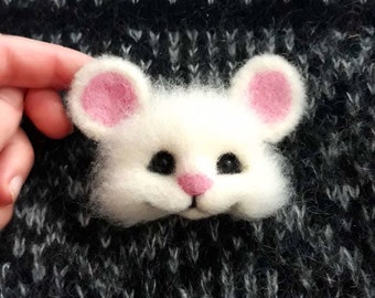 Felted animal brooch Felted mouse brooch Felt mouse White mouse pin New year gift White felt mouse  Wool felted mouse Felt mouse brooch