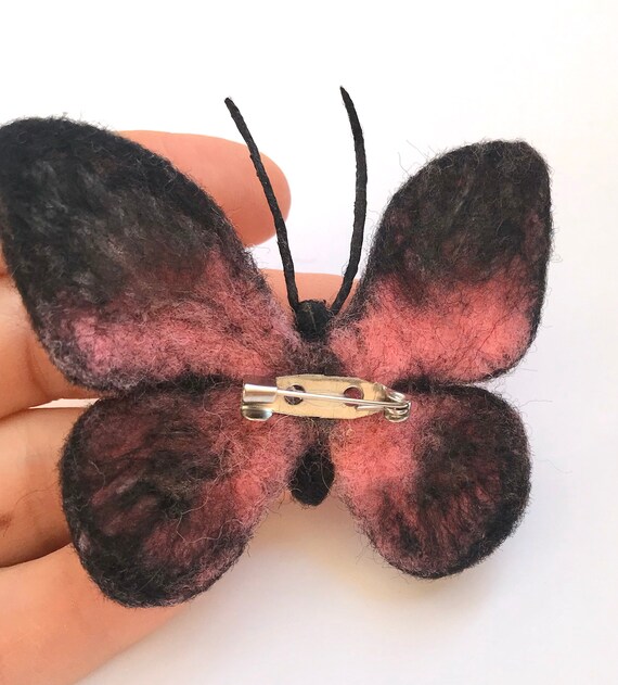 Butterfly brooches hotsell wholesale