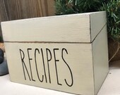 RECIPE BOX - Rae Dunn - Primitive decor - Custom wood recipe box - Personalized family recipes - 4 x 6 recipe box