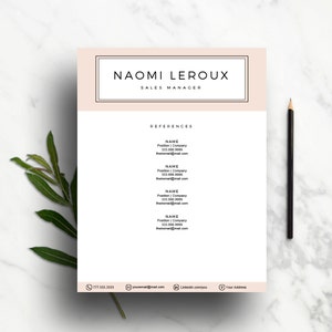 Pode incluir: Um modelo de curr&iacute;culo simples e minimalista com fundo p&ecirc;ssego e texto preto. O nome "Naomi Leroux" est&aacute; no topo, seguido do t&iacute;tulo "Sales Manager". O documento inclui uma se&ccedil;&atilde;o para refer&ecirc;ncias com informa&ccedil;&otilde;es de contato de quatro pessoas.