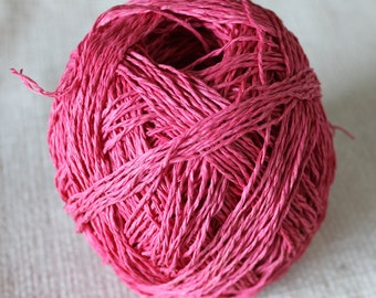 Reclaimed Paper Yarn, Raffia Yarn, Twisted Yarn, Salvaged from Secondhand Bags and Hats, Eco Friendly and Sustainable