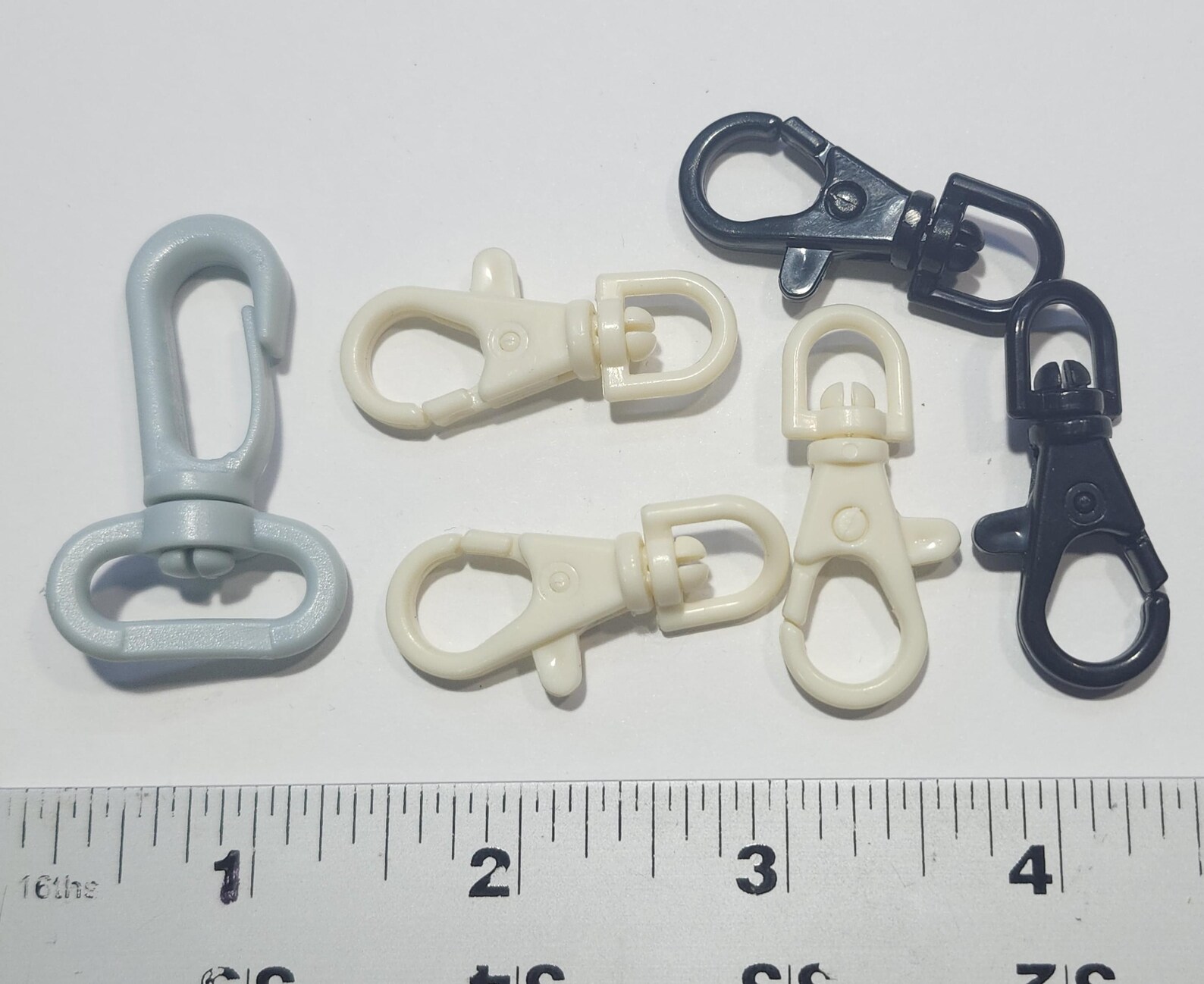 Reclaimed Metal Swivel Clips, Circular Clips, Salvaged Purse Hardware ...