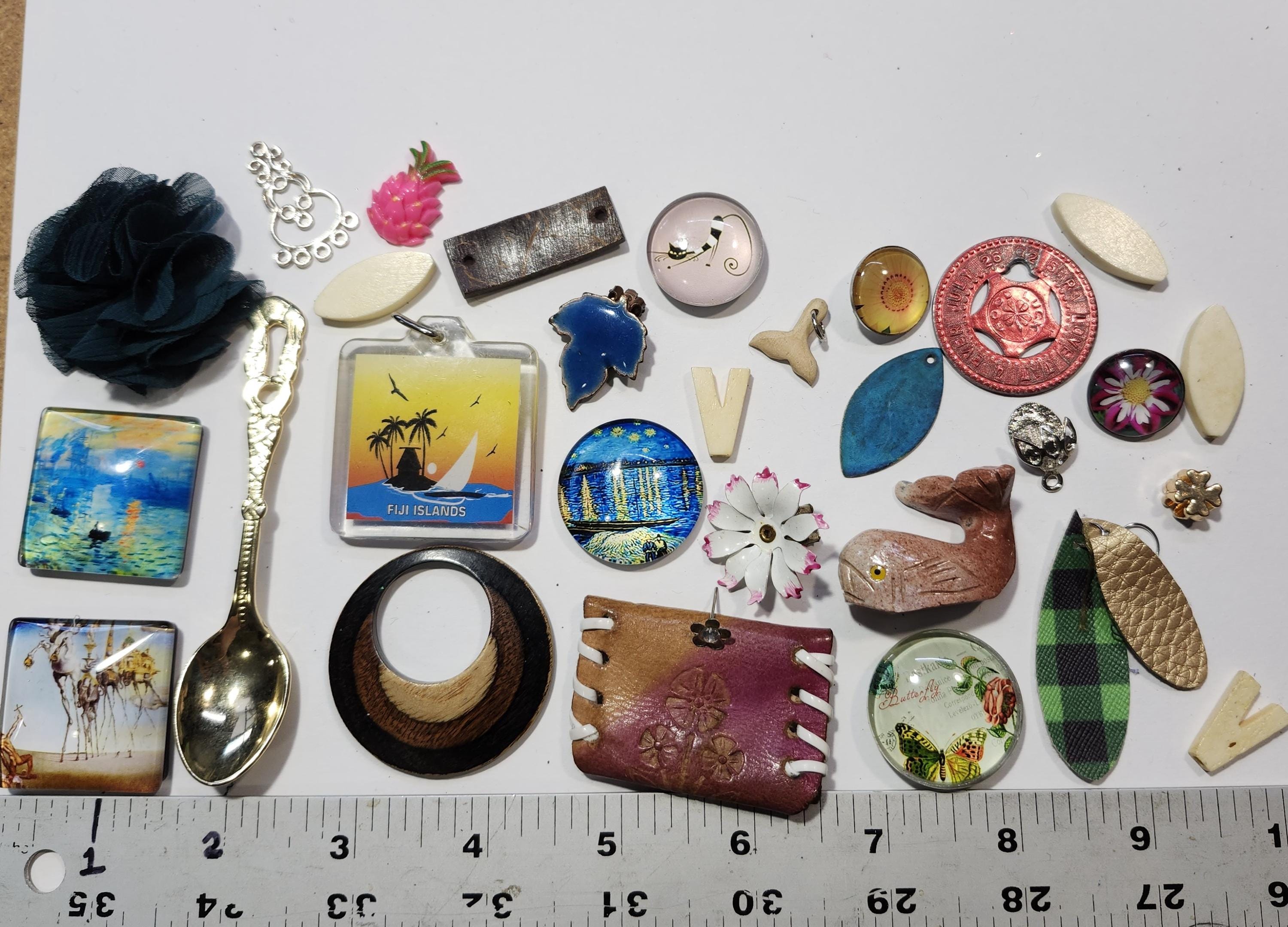 Random Trinket Lots, Multiple Sets, Pendants, Pearls, Gems, Bits and ...