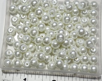 Lote de cuentas de cerámica/vidrio reciclado, redondas, de varios tamaños, reutilizadas a partir de joyería de segunda mano, con forma de perla (3 unidades)