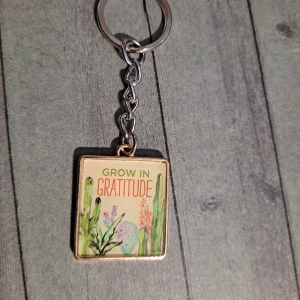 grow in gratitude keychain