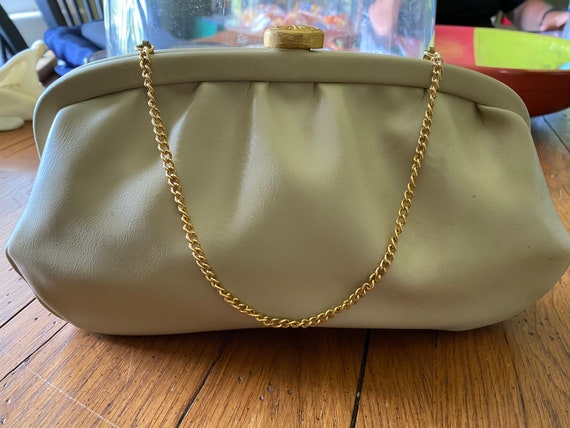 Vintage 1950s purse clutch taupe with gold tone e… - image 1
