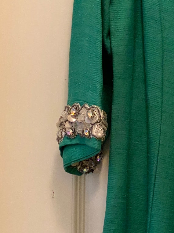 MIDGE GRANT Vintage Lovely Green Woven Textured Dress RHINESTONE Neck / Sleeves