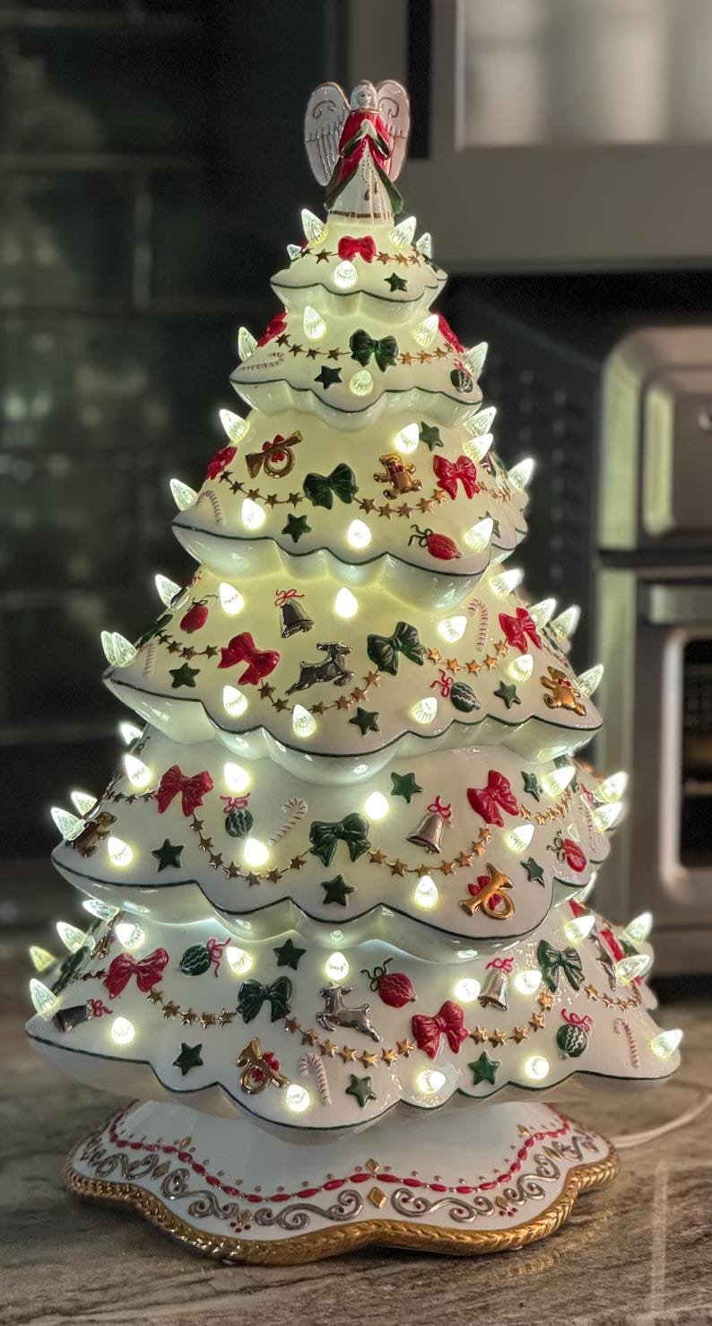 Vintage Danbury Mint Christmas Magic Tree White Porcelain Lighted