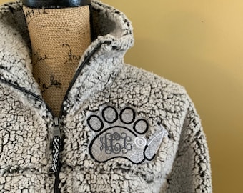 Personalized vet sherpa, veterinarian jacket, monogram embroidered, vet tech gift, vet school student DVM Vtne Vts CVT