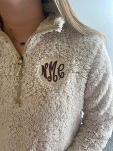 Happy Thoughts Gifts Monogrammed Fleece Pullover XLarge