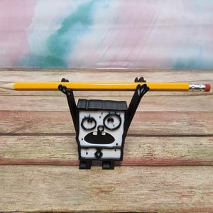 DoodleBob Pencil or Pen Holder