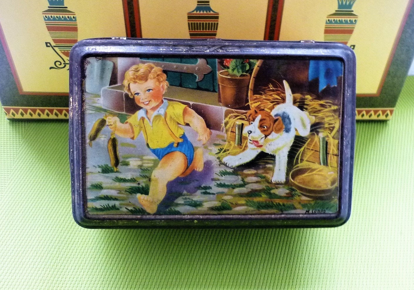 Boite à Biscuits Lithographiée Ancienne France Enfant et Chien Dessin de M. Sabro