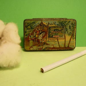 Antica SCATOLA IN MINIATURA sigarette egiziane Nestor Gianaclis Cairo HAREM litografata orientalista 1920