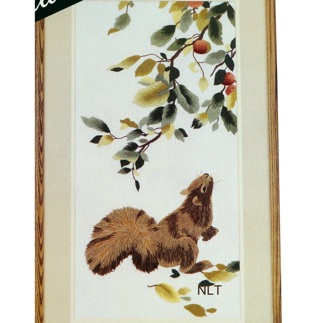 Crewel Embroidery Kit Elsa Williams Squirrel Apples Amy Brackenbury NO ...