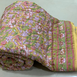 Reversible Quilts/Jaipuri Razai/Soft Quilt/Hand Block Print Quilt /Jaipuri Famous Quilt/Queen size Quilt