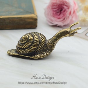 Bronze Solid Brass Snail knobs,Animals Drawer Pulls,Brass Knobs Handles,Unique Pulls Knob,Cabinet knob,Dresser Drawer Pulls,Cabinet Hardware