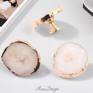 Natural Crystal Knob,Natural Ore Knob,Drawer Cabinet Handle,Crystal knobs,Drawer Pulls,Wardrobe Pull,Irregular crystal handle CY-12