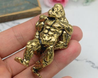 Massivem Messing Antiqued Bronze Pectoral Gorilla Knäufe Bodystocking Muskel Skulptur Skulptur Knäufe Messing Dresser Pulls Schrank Hardware